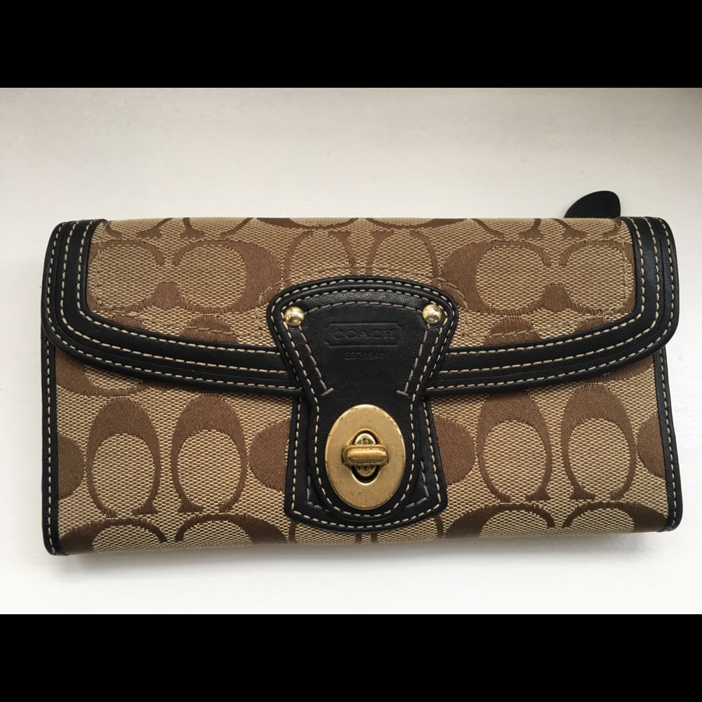 Coach signature wallet